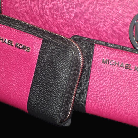 michael kors BURGUNDY STRIPE 3 PC SET - Picture 8 of 11